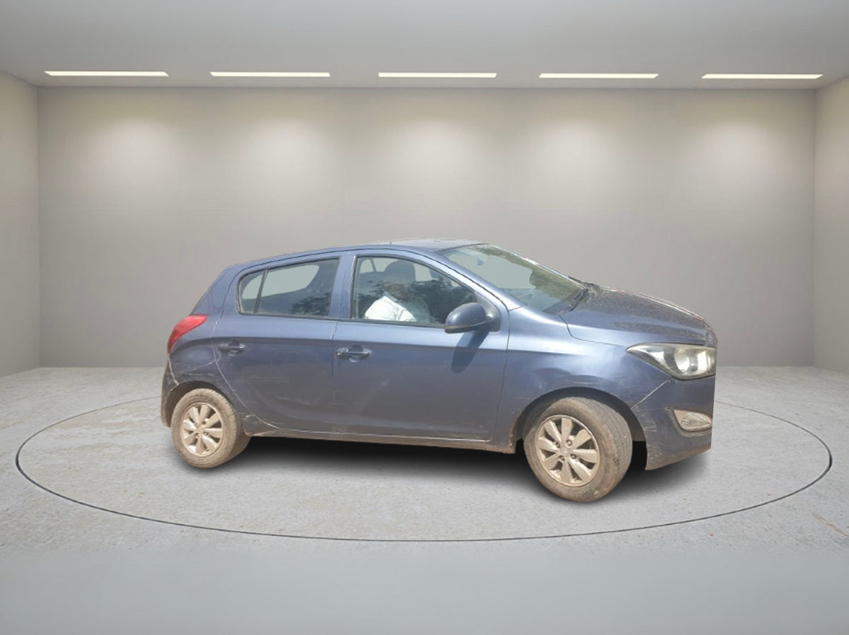 HYUNDAI I20 SPORTZ 2012
