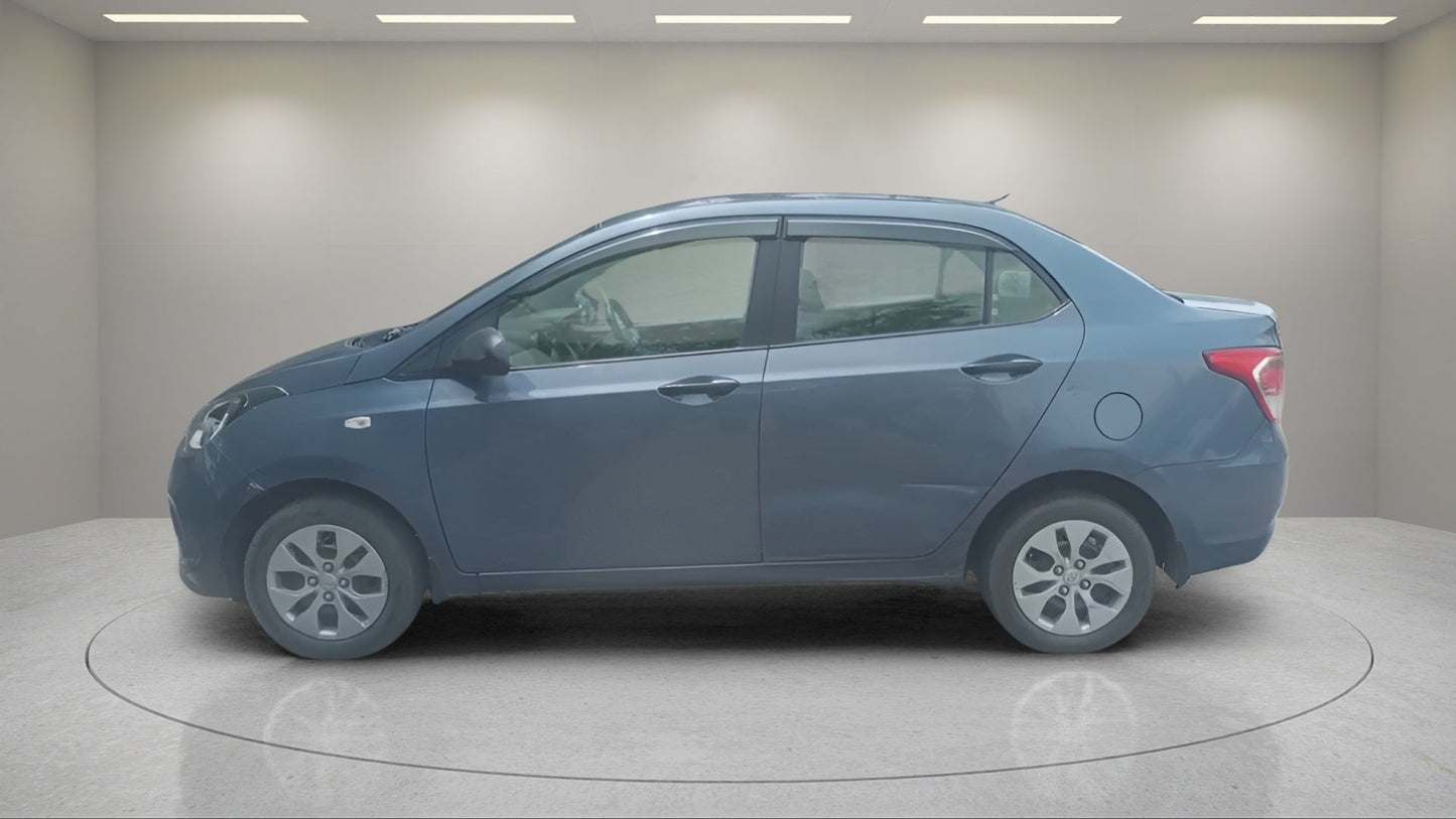 Hyundai Xcent 2015