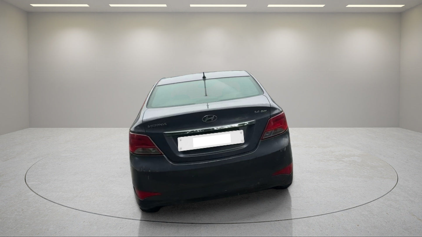 Hyundai Verna SX
