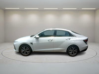 HYUNDAI NEW VERNA SX (O) IVT 2024