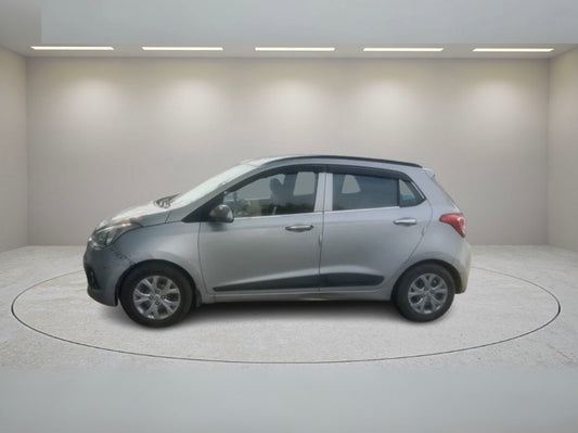 HYUNDAI GRAND I10 SPORTZ 2015
