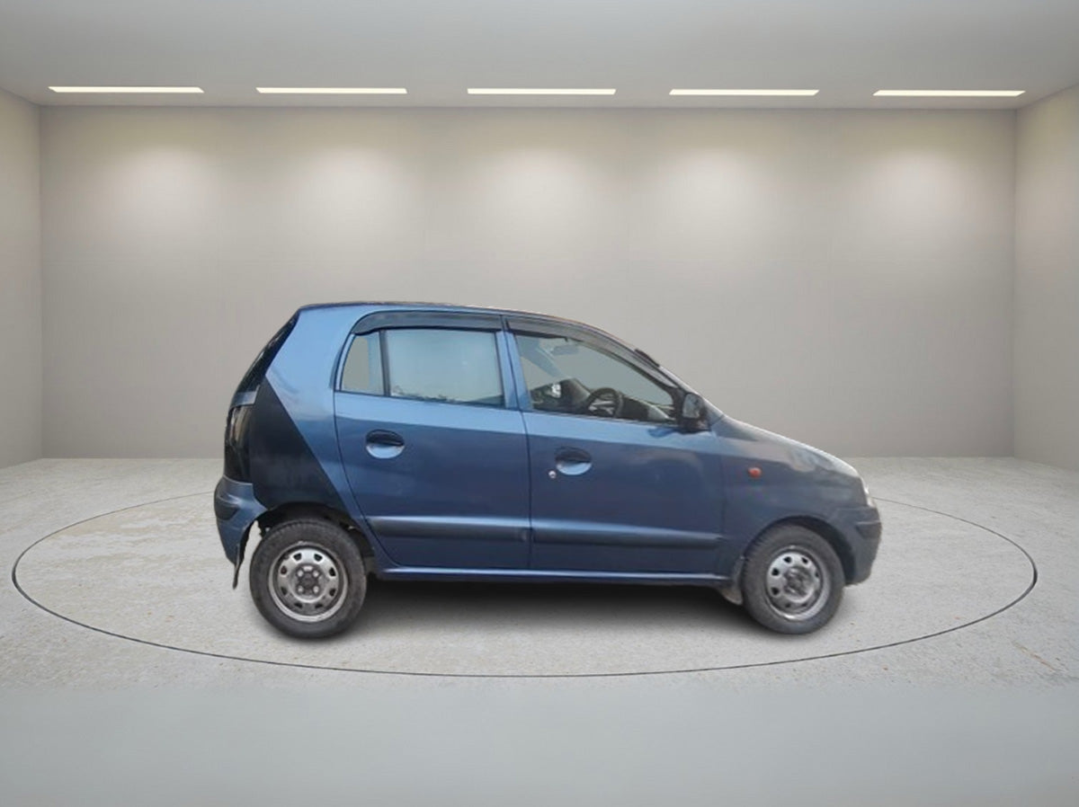 HYUNDAI SANTRO GL 2012