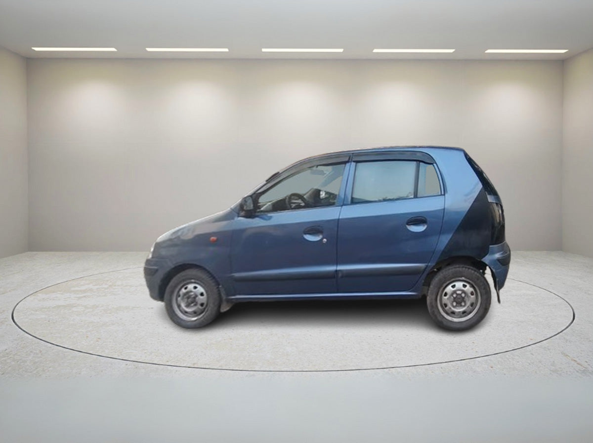 HYUNDAI SANTRO GL 2012