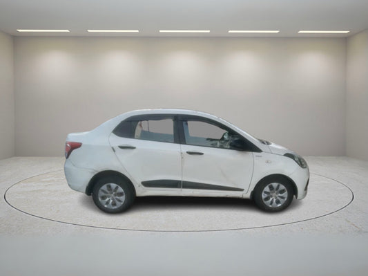 HYUNDAI XCENT S 2015