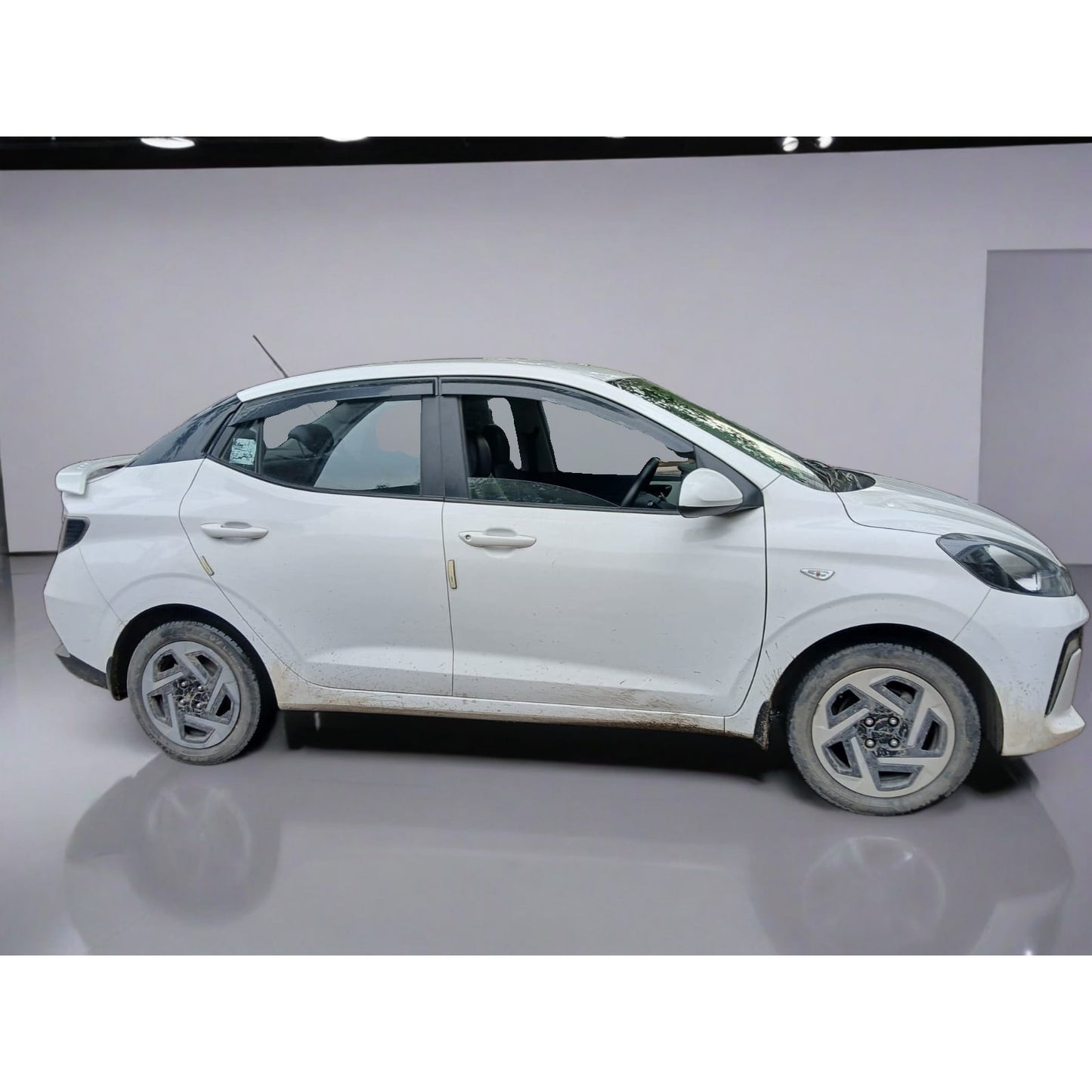 Used Hyundai Aura S CNG 2023 — Delhi