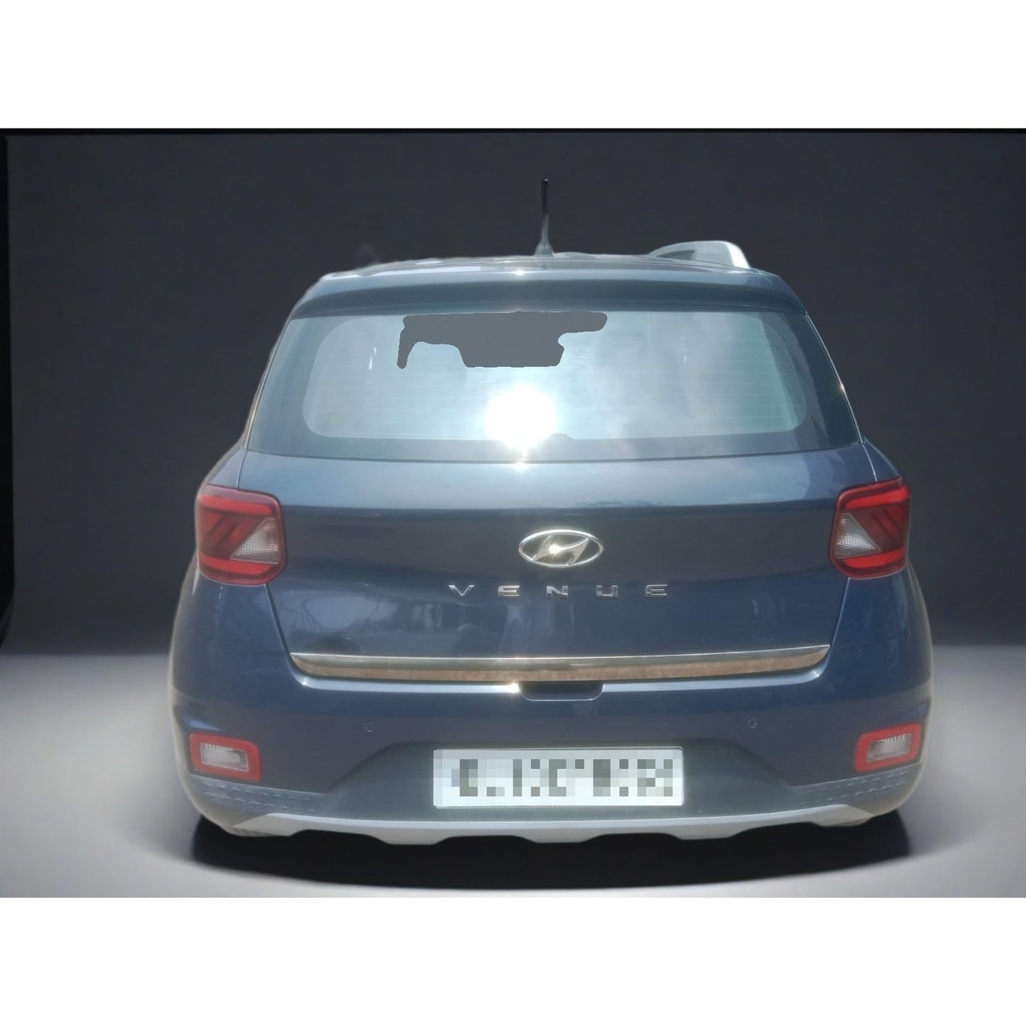 Used Hyundai Venue S MT 2021 — Delhi