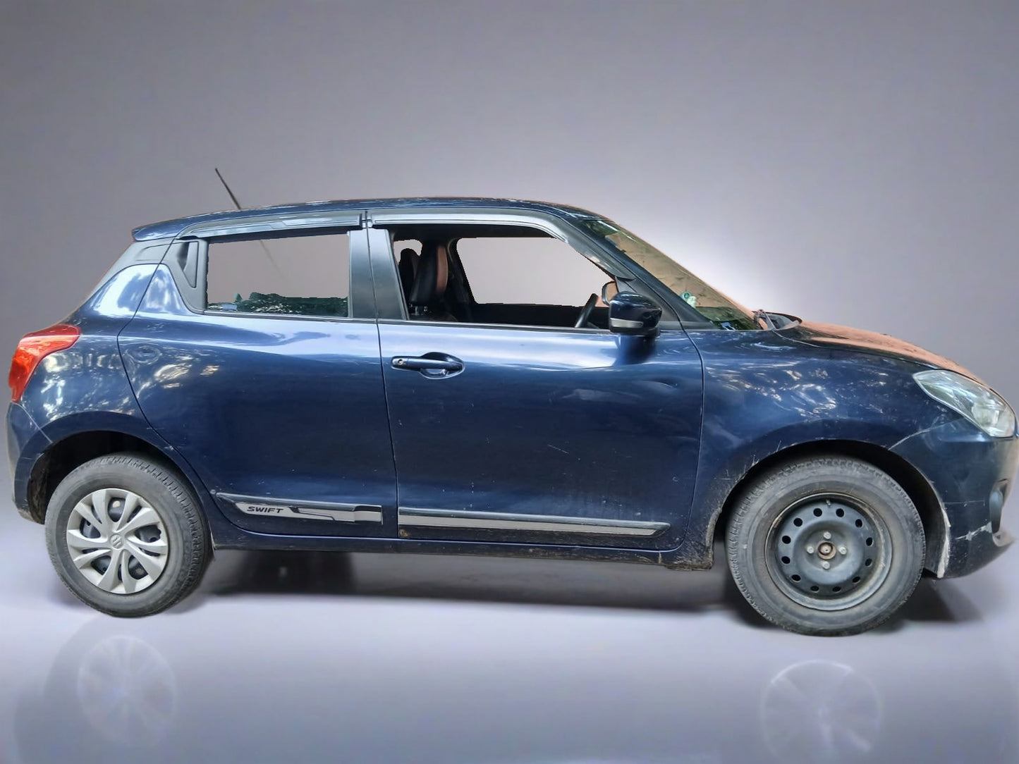 Used Maruti Swift VXI AMT 2020 — Delhi