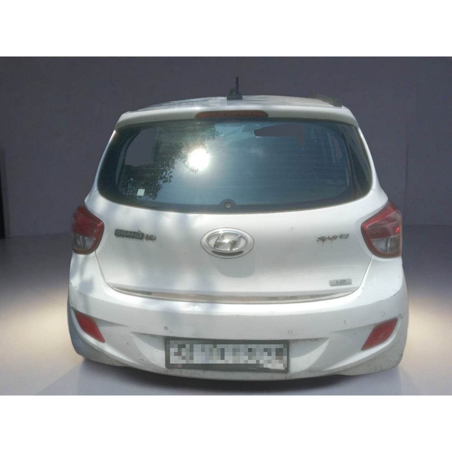 HYUNDAI GRAND I10 SPORTZ 2015